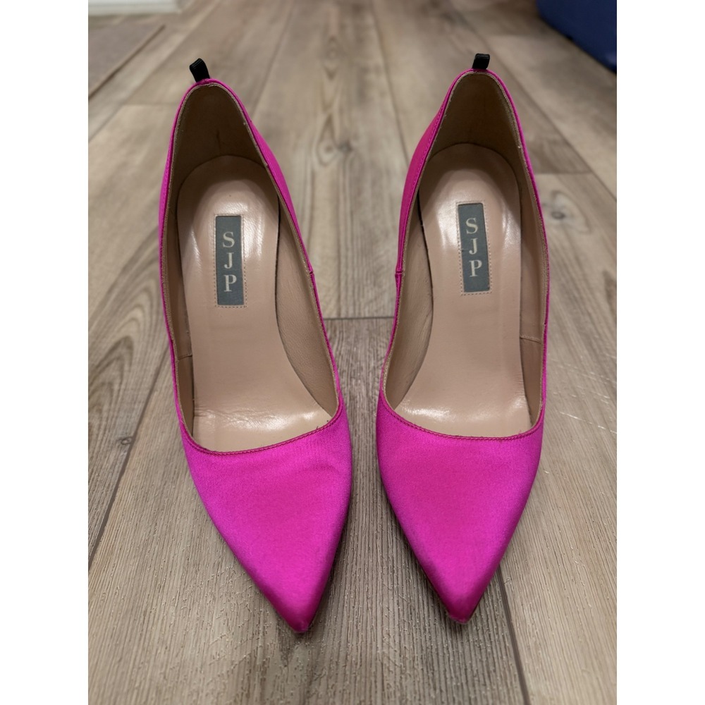 SJP Sarah Jessica Parker Fawn Hot Pink Satin Pointed Toe Pumps Heels Size 36.5